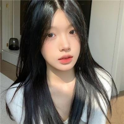 隔壁的护士助理封面