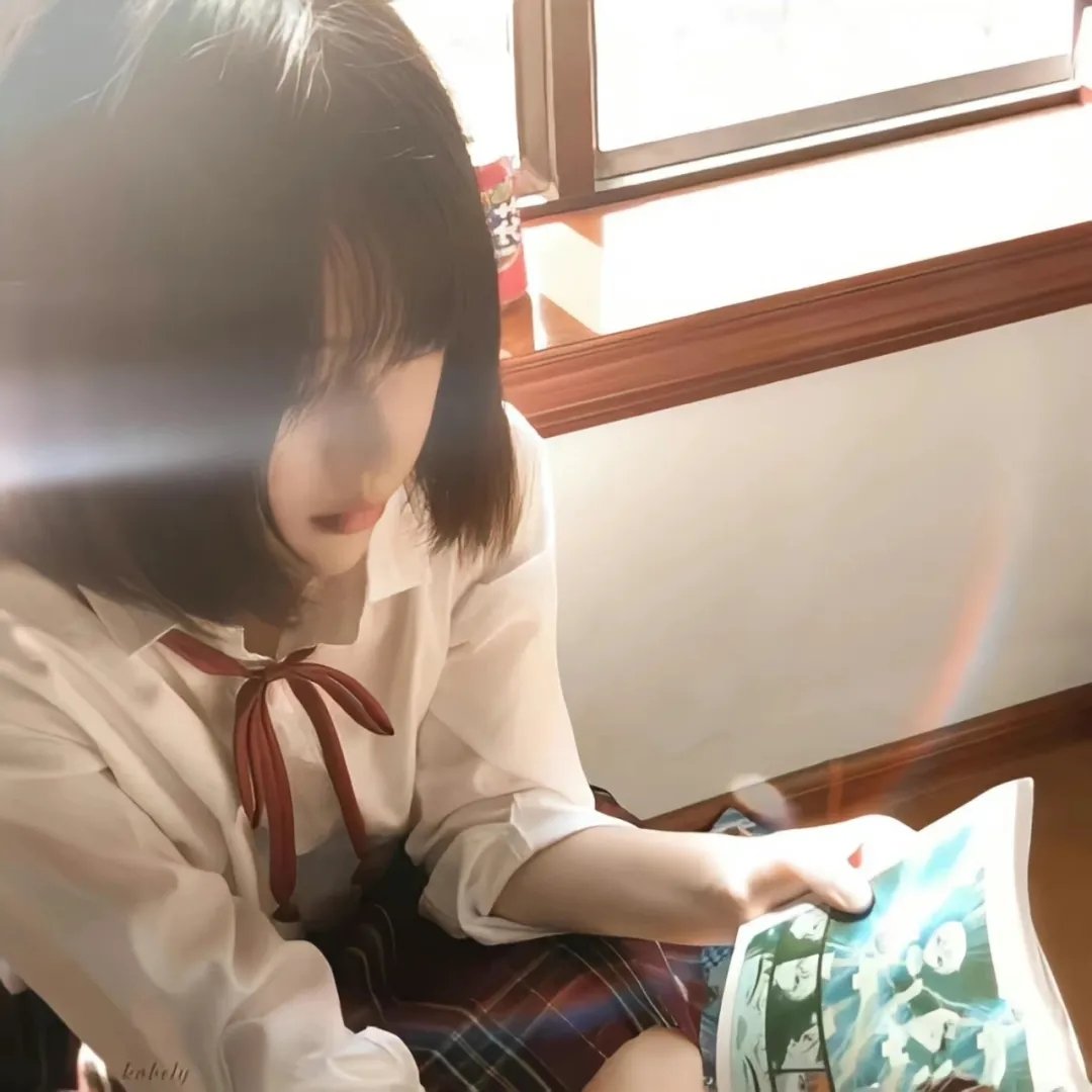 闰年封面
